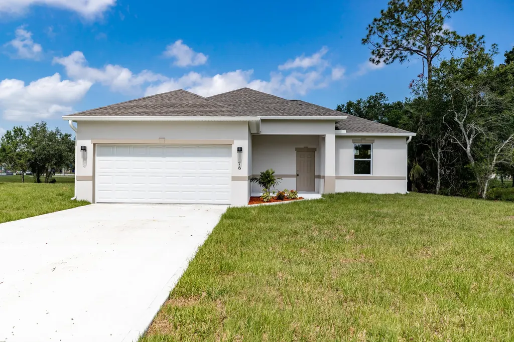 76 N Orange Street Fellsmere FL 32948