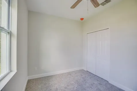 76 N Orange Street Fellsmere FL 32948
