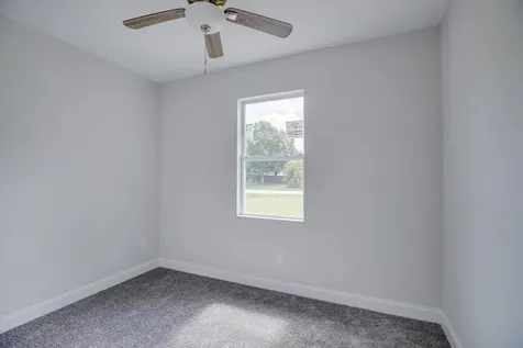 76 N Orange Street Fellsmere FL 32948
