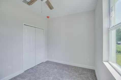 76 N Orange Street Fellsmere FL 32948