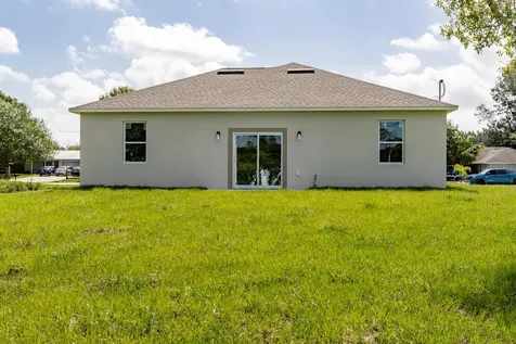 76 N Orange Street Fellsmere FL 32948