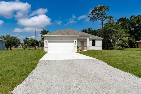 76 N Orange Street Fellsmere FL 32948