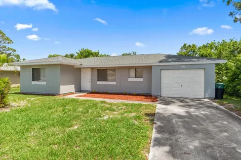 2449 SE Renick Avenue Port St Lucie FL 34952