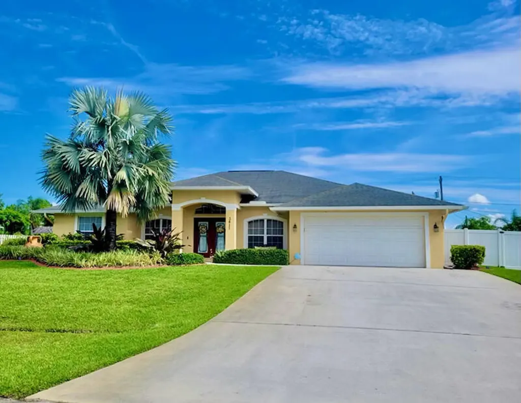 3411 SW Catskill Drive Port St Lucie FL 34953