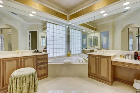4148 NW Briarcliff Circle Boca Raton FL 33496