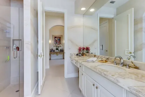 4148 NW Briarcliff Circle Boca Raton FL 33496