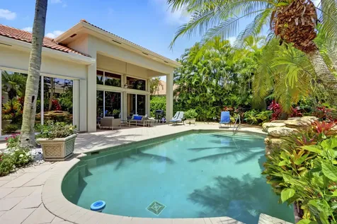 4148 NW Briarcliff Circle Boca Raton FL 33496