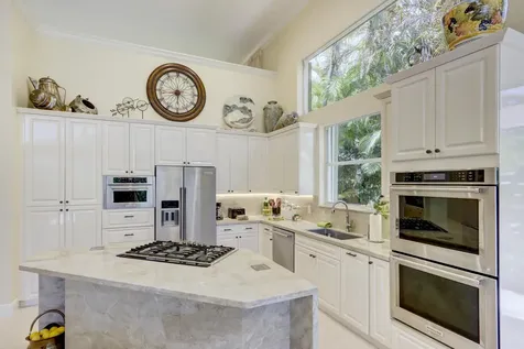 4148 NW Briarcliff Circle Boca Raton FL 33496
