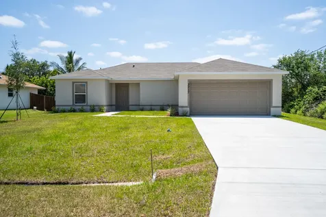 2919 SW Boxwood Circle Port St Lucie FL 34953