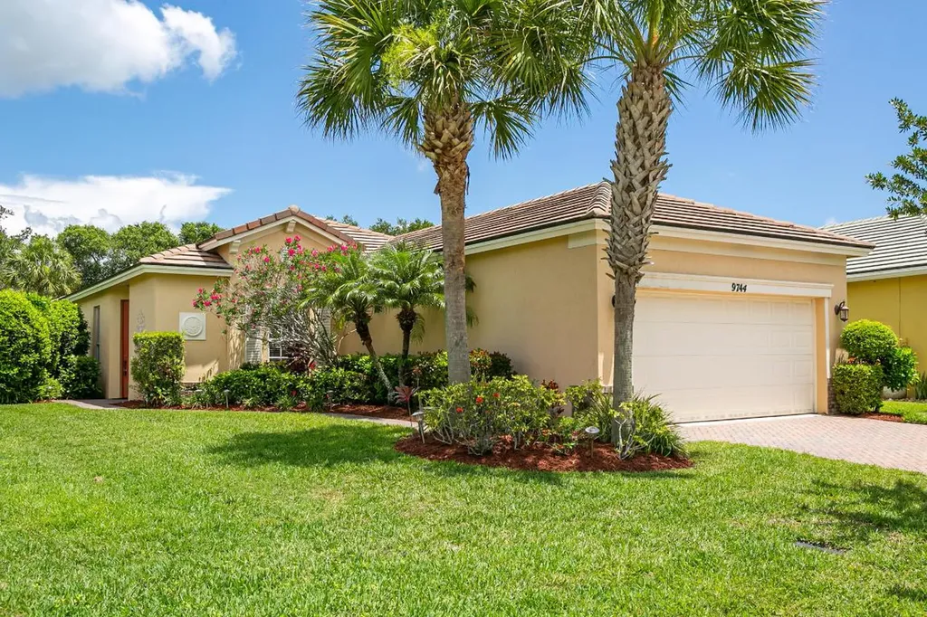 9744 SW Eastbrook Circle Port St Lucie FL 34987