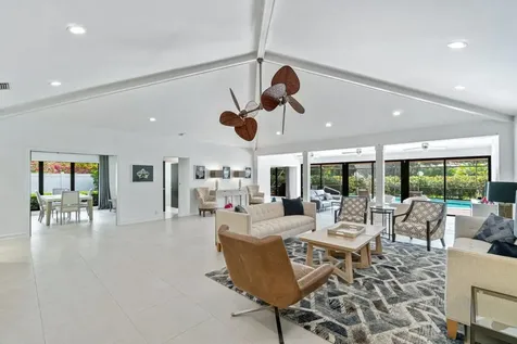 4312 Lakewood Drive Delray Beach FL 33445