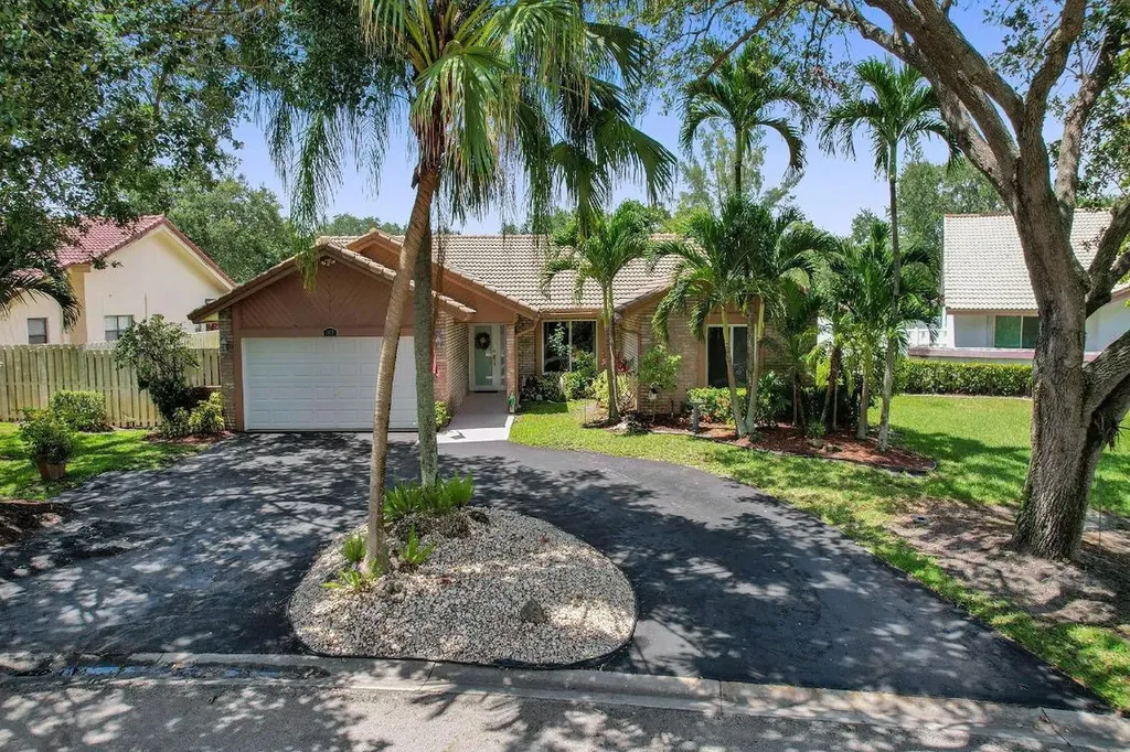 11091 NW 1st Court Coral Springs FL 33071