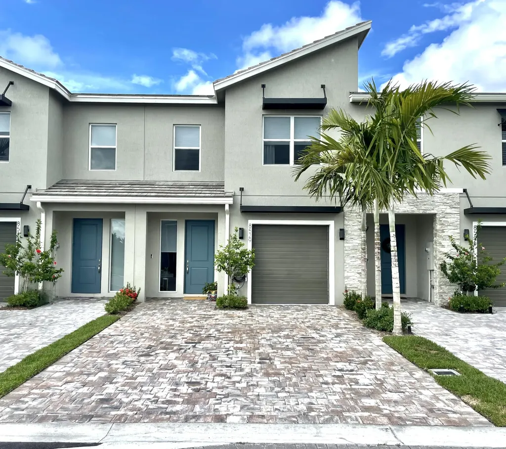 8529 Via Mar Rosso Lake Worth FL 33467