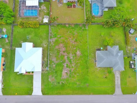 131 SW Carter Avenue Port St Lucie FL 34983