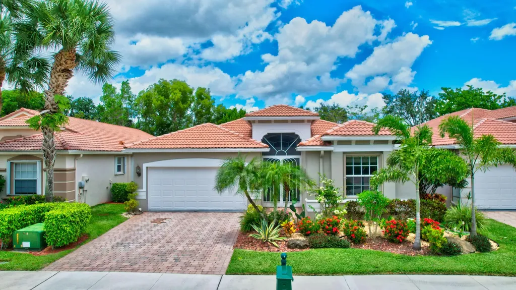 8791 Via Avellino Lake Worth FL 33467