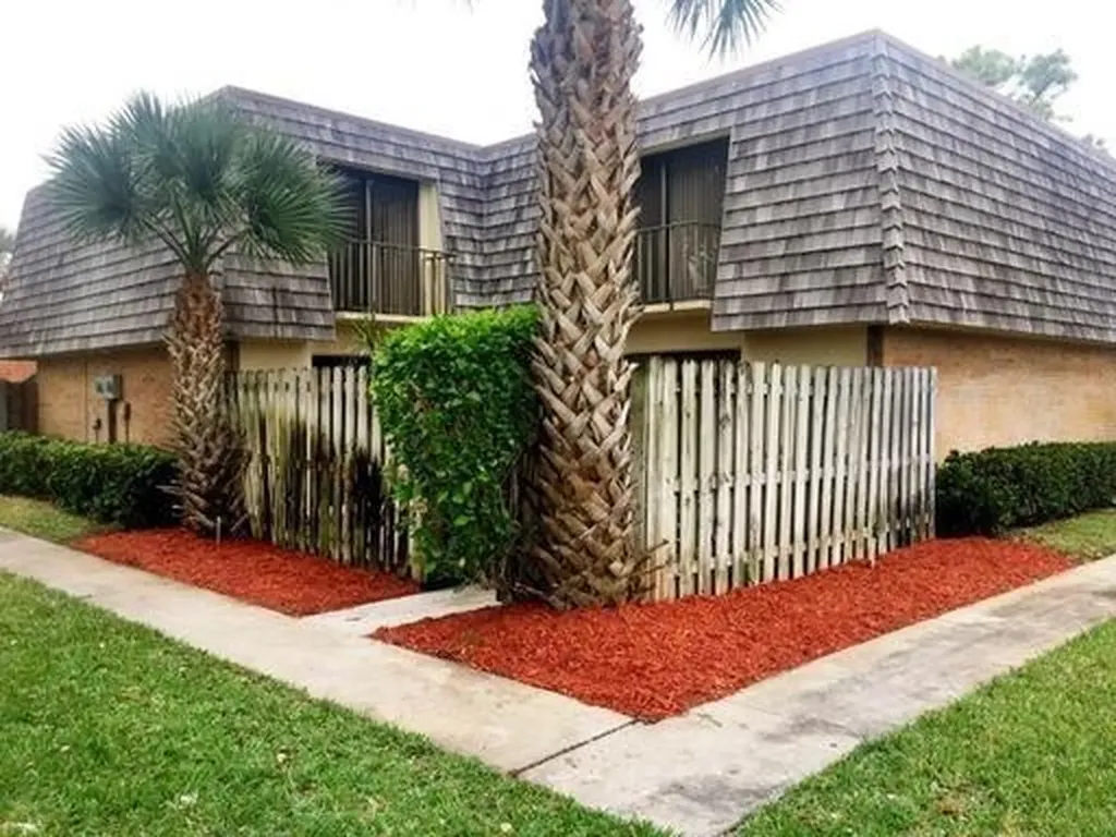 234 Lake Arbor Drive Palm Springs FL 33461