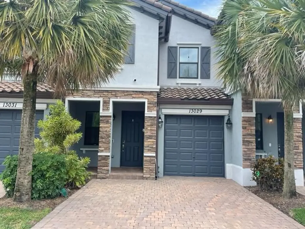 13029 Anthorne Lane Boynton Beach FL 33436