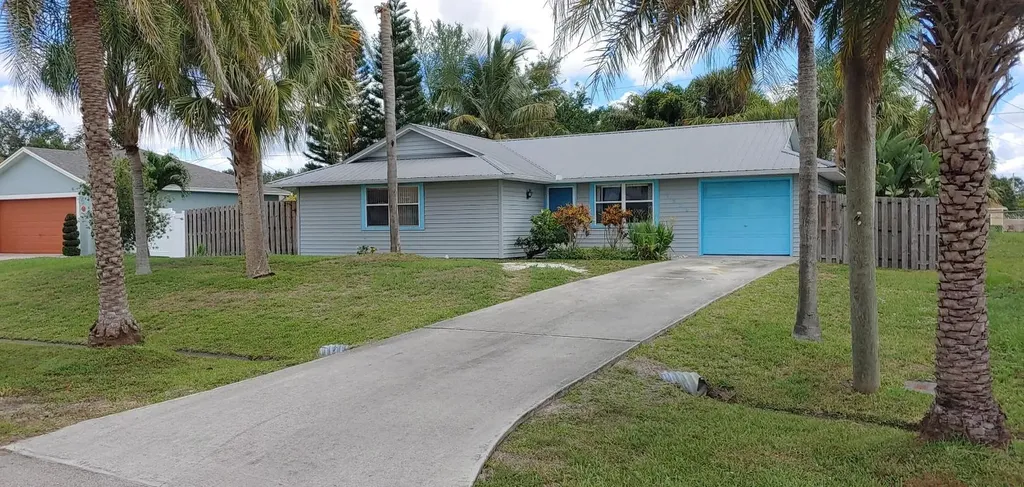 1509 SW Medley Lane Port St Lucie FL 34953