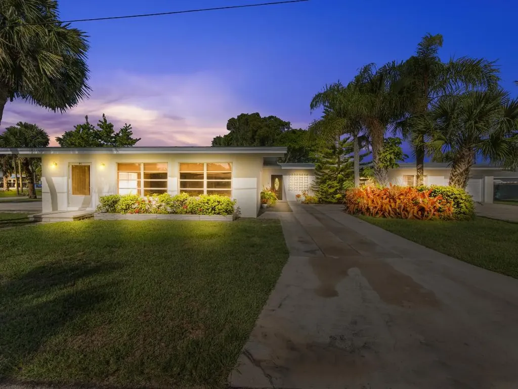 411 Granada Street Fort Pierce FL 34949