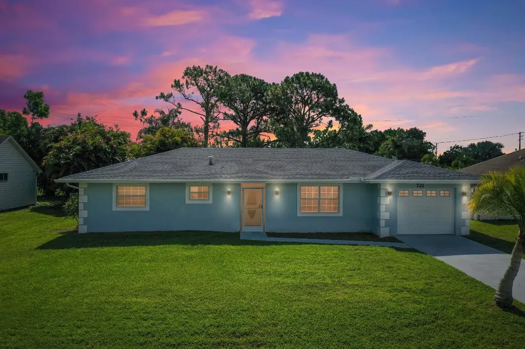 721 NW Virginia Street Port St Lucie FL 34983