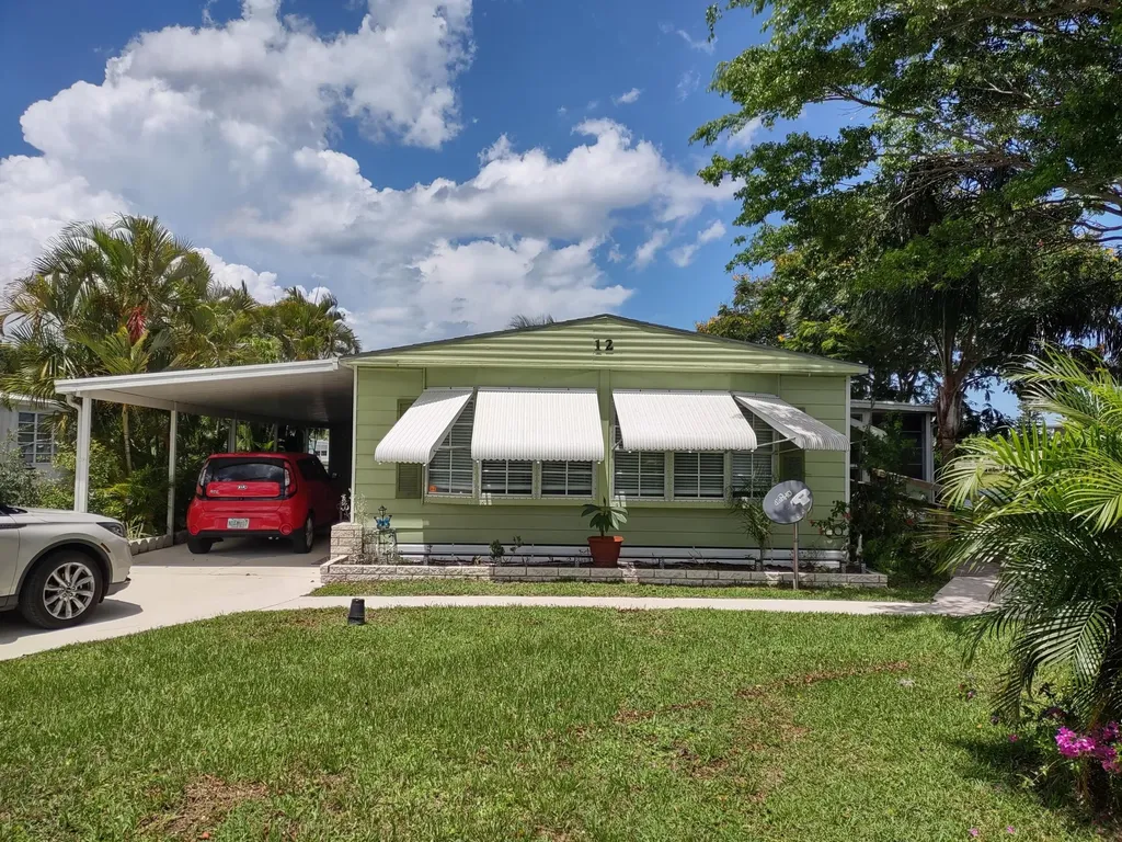 12 El Morrow Port St Lucie FL 34952