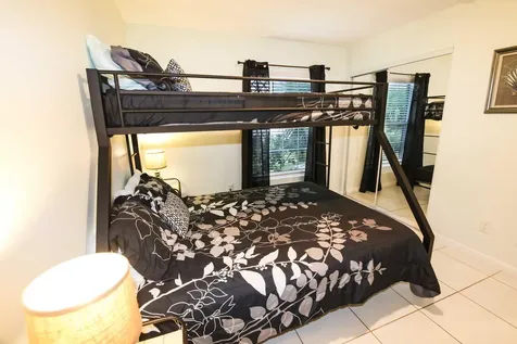 733 SE Calmoso Drive Port St Lucie FL 34983