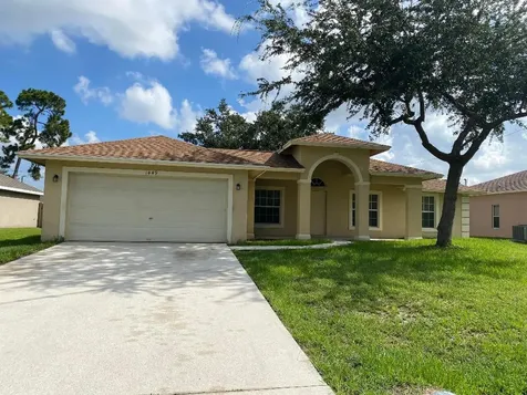 1449 SW Jacksonville Avenue Port St Lucie FL 34953