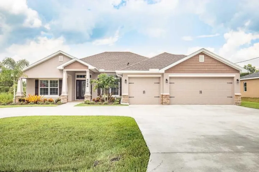 5238 NW Reba Circle Port St Lucie FL 34986