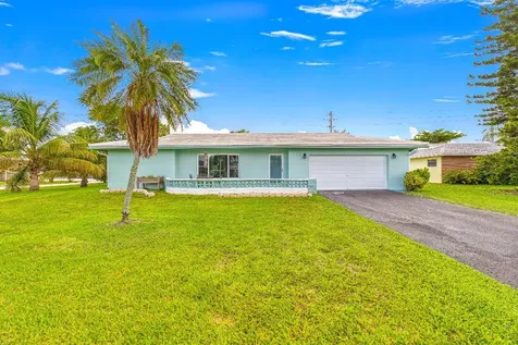 8900 NW 70th Street Tamarac FL 33321
