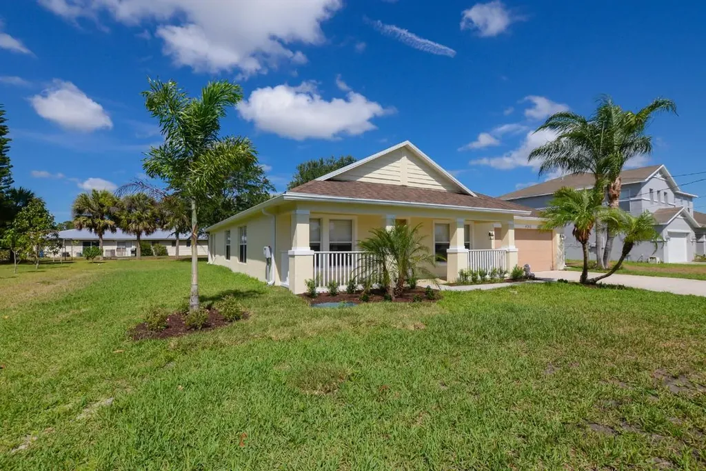 4382 SW Appleseed Road Port St Lucie FL 34953