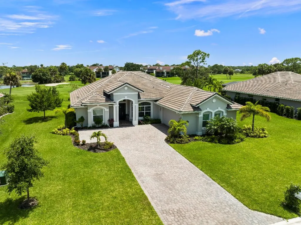 3304 Bent Pine Drive Fort Pierce FL 34951