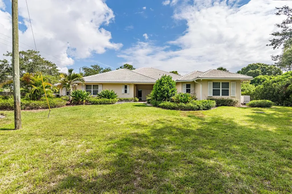 4975 Luwal Drive Haverhill FL 33415