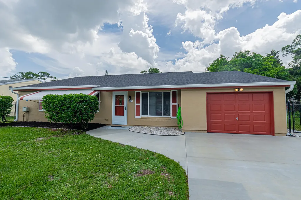 1865 SE Aneci Street Port St Lucie FL 34983