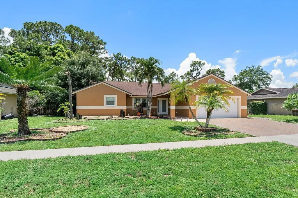 278 Ponce De Leon Street Royal Palm Beach FL 33411