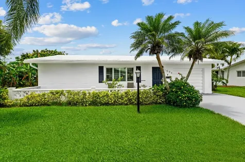 1504 SW 22nd Avenue Boynton Beach FL 33426