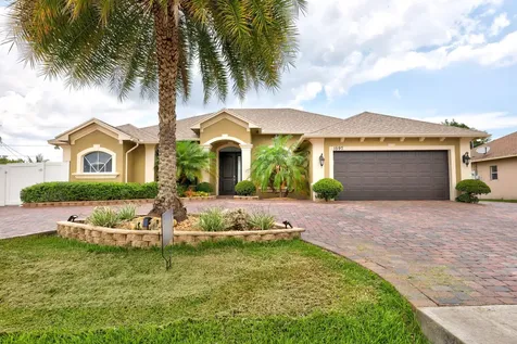 1597 SW Neptune Avenue Port St Lucie FL 34953