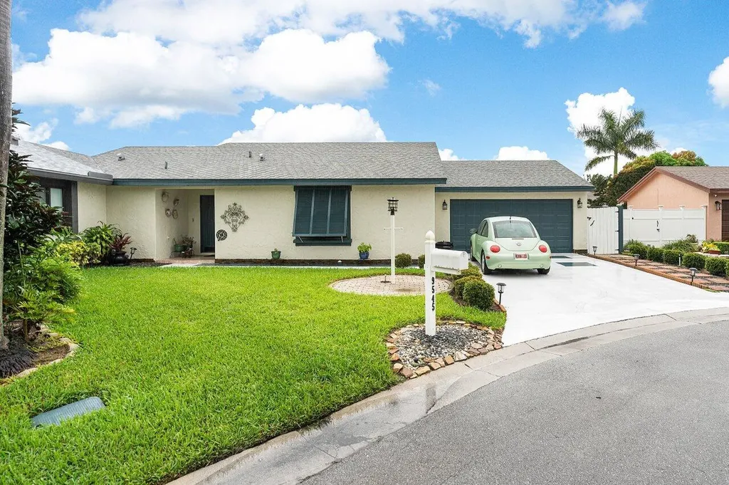 9545 Biscayne Park Court Boca Raton FL 33428