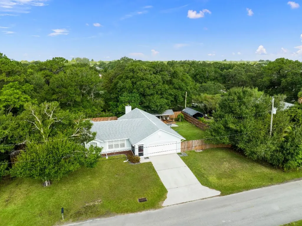 5205 Melville Road Fort Pierce FL 34982