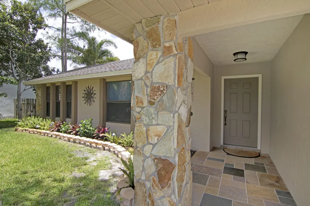 934 Sage Avenue Wellington FL 33414