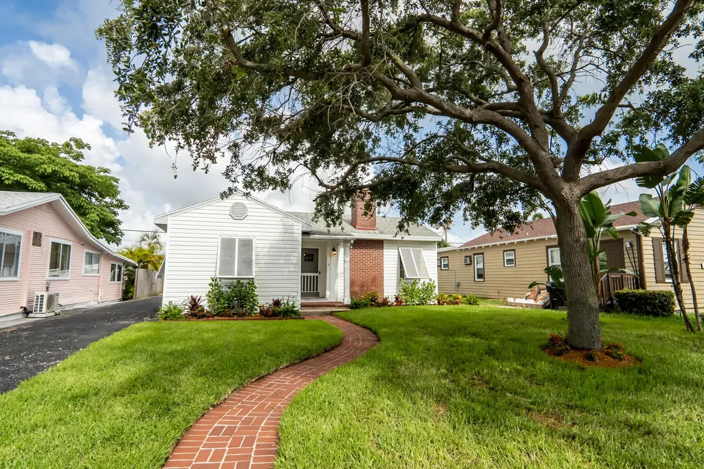 515 N L Street Lake Worth Beach FL 33460