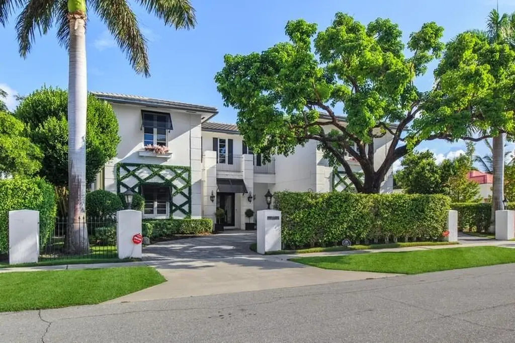 225 NE 3rd Court Boca Raton FL 33432