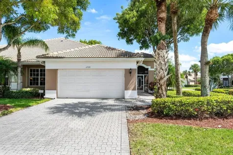 6920 Cairnwell Drive Boynton Beach FL 33472
