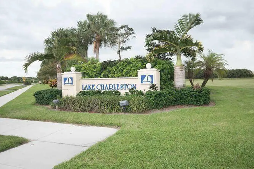 7916 Highsmith Court Lake Worth FL 33467