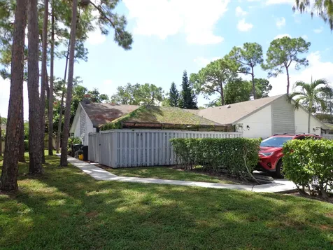14100 Wellington Trace Wellington FL 33414