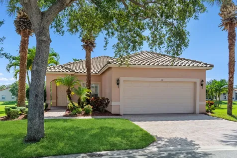 111 NW Baycrest Court Port St Lucie FL 34986