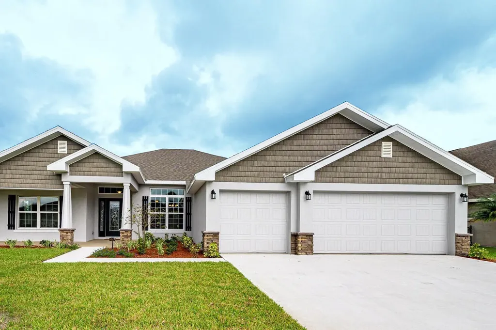 8328 Amalfi Circle Fort Pierce FL 34951