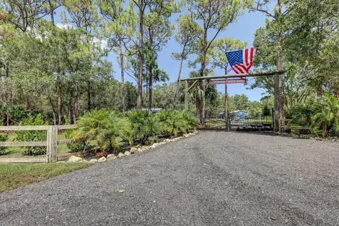 5915 SW Ludlum Street Palm City FL 34990