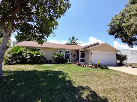 2038 SE Berkshire Boulevard Port St Lucie FL 34952