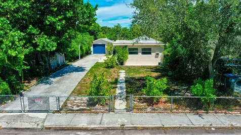 820 N C Street Lake Worth Beach FL 33460