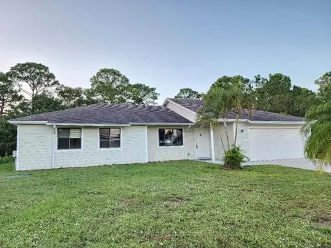 2842 SW Dinner Street Port St Lucie FL 34953